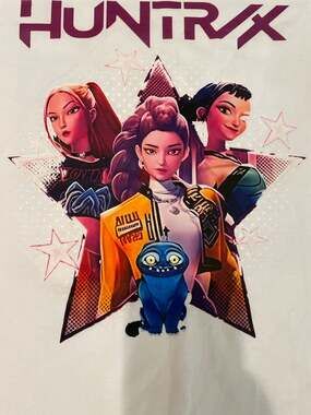 KIDS size XL Netflix KPop Demon Hunters Graphic T-Shirt